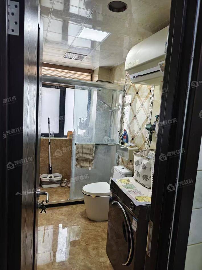 御河新城东区4室2厅2卫213㎡