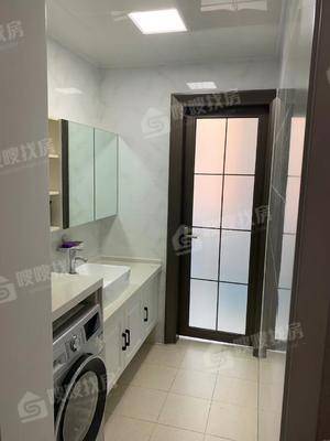 三里家园3室2厅1卫106㎡