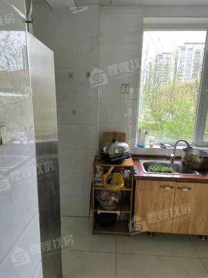 万泰丽景东区3室2厅2卫132㎡