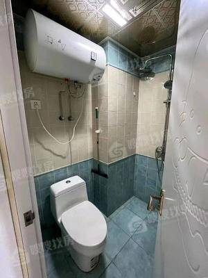 金鼎领域1室1厅1卫50㎡