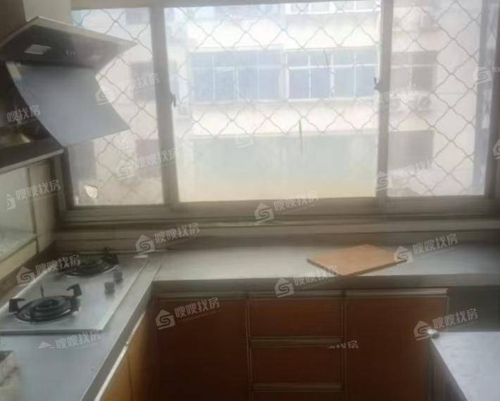 化机厂宿舍2室1厅1卫76㎡