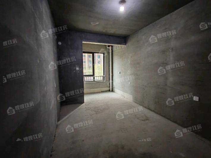 天成和悦名著东区3室2厅2卫115㎡