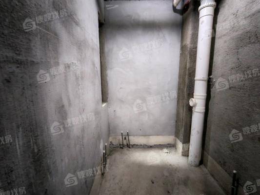 天成和悦名著东区3室2厅2卫115㎡