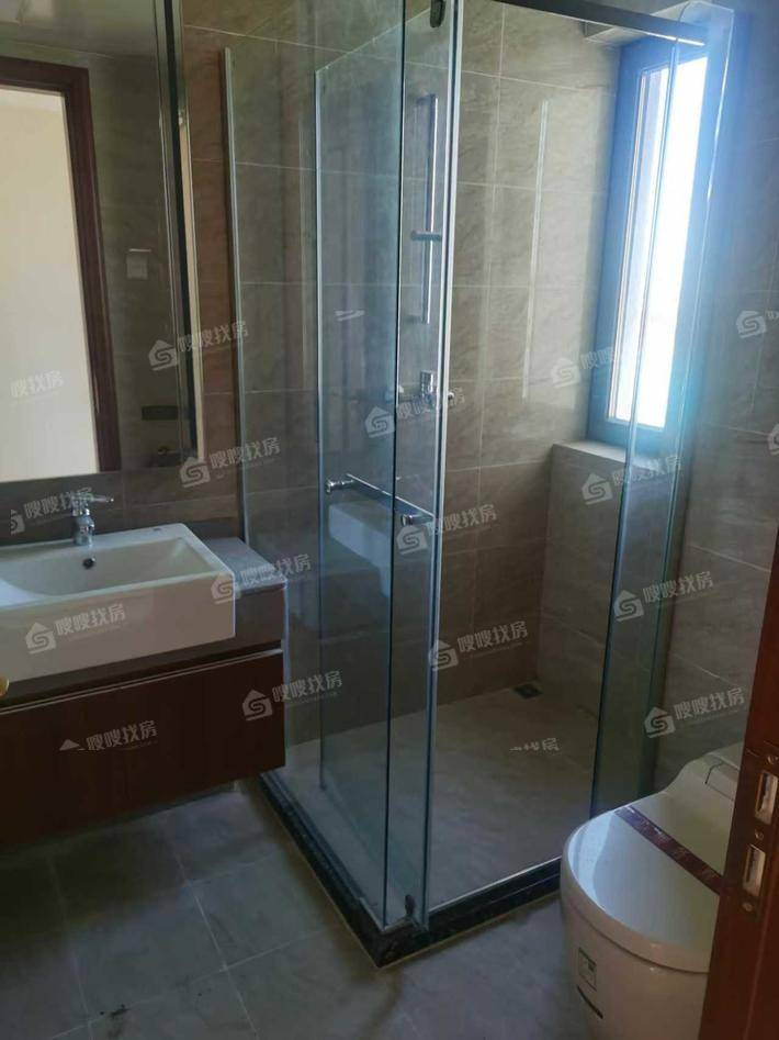 恒大悦府3室2厅1卫109㎡