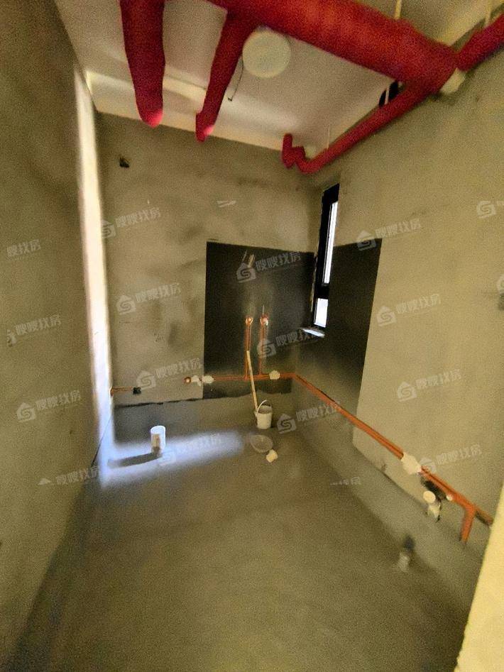 新城玺樾春秋3室2厅2卫124㎡