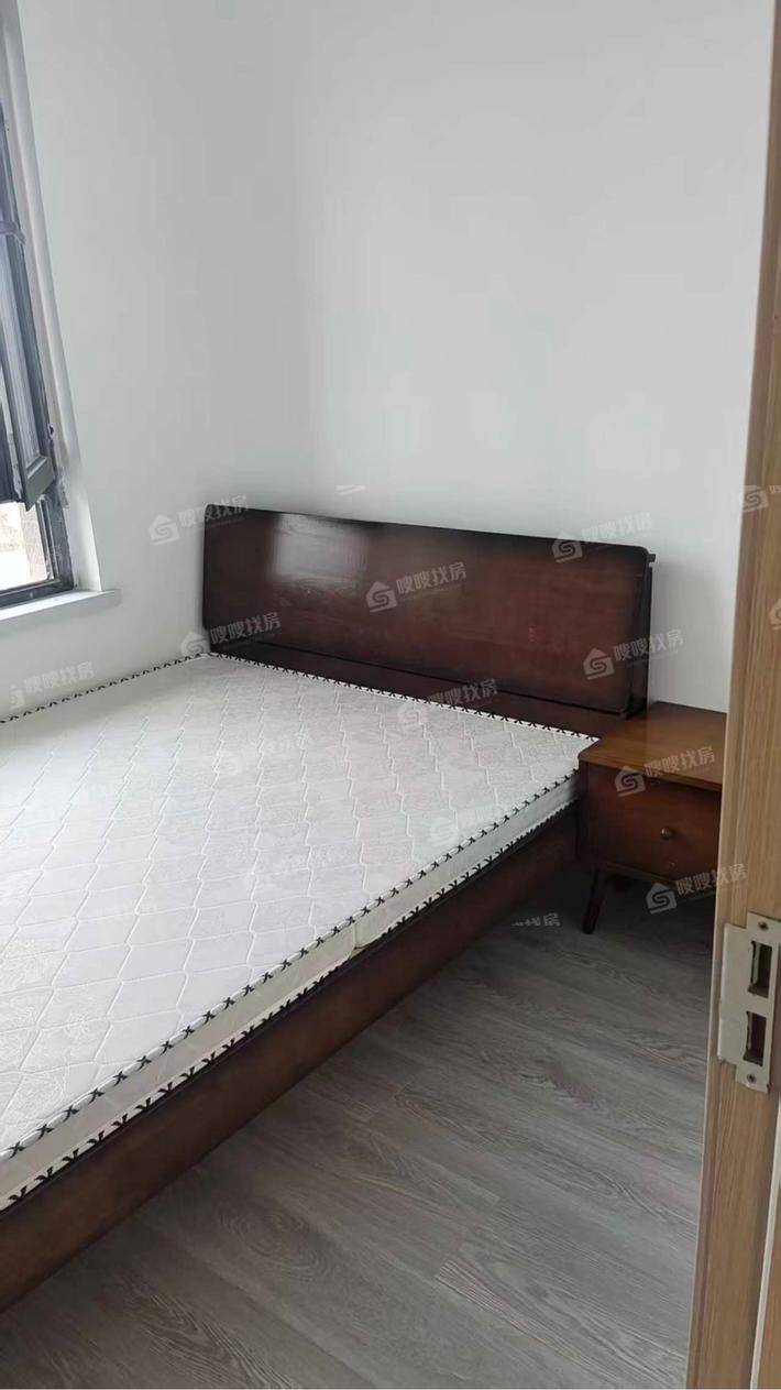 天成和悦名著东区3室2厅1卫105㎡