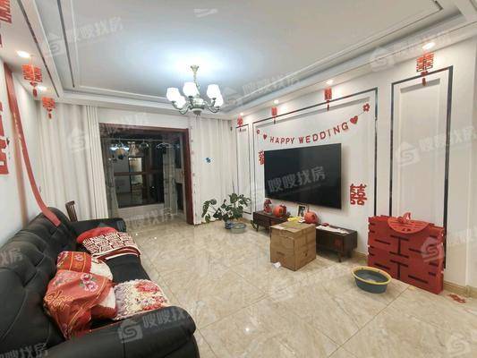 宏宇亚龙湾西区3室2厅2卫122㎡