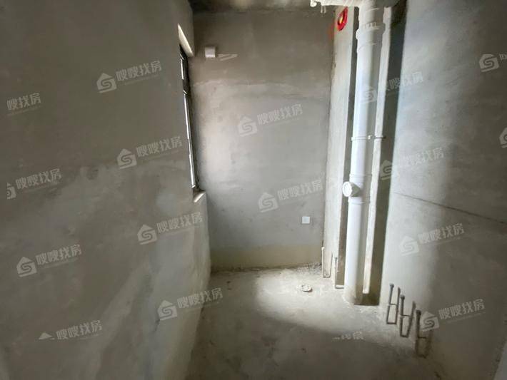 天成和悦名著西区4室2厅2卫148㎡