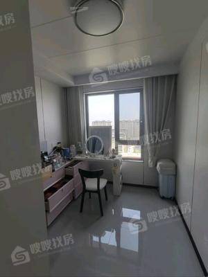 颐和君悦府3室2厅2卫117㎡