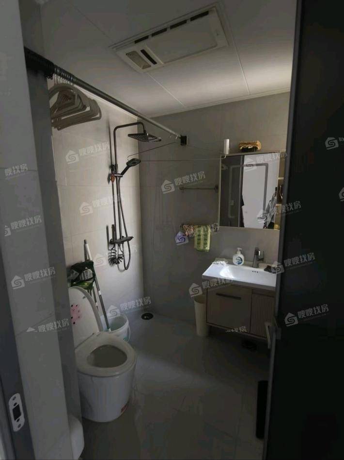 颐和君悦府3室2厅2卫117㎡