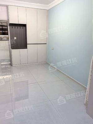 龙岸清华3室2厅1卫120㎡