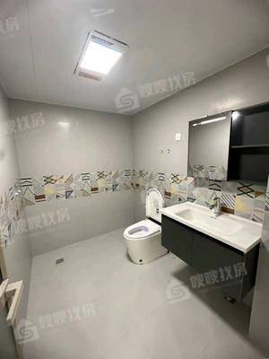 西环住宅小区3室2厅1卫100㎡