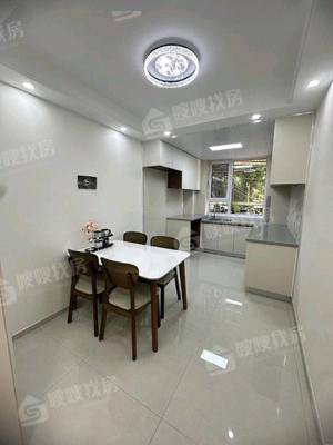 西环住宅小区3室2厅1卫100㎡