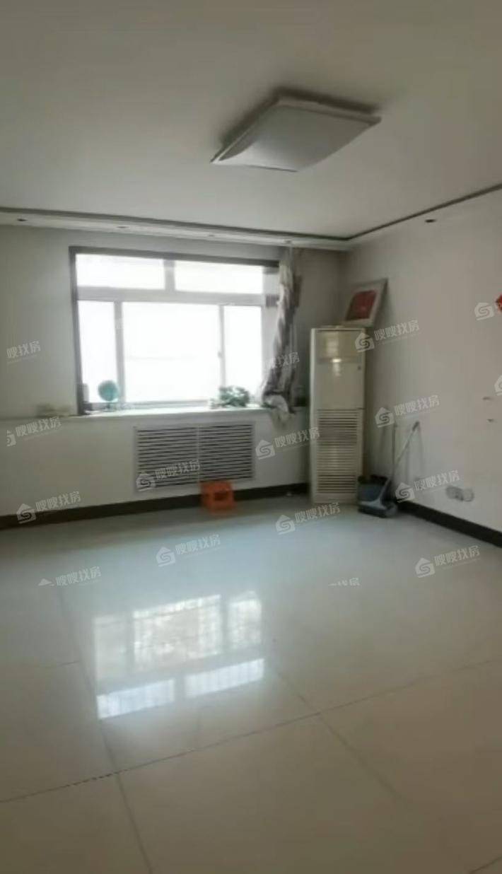 广厦阳光3室2厅1卫120㎡