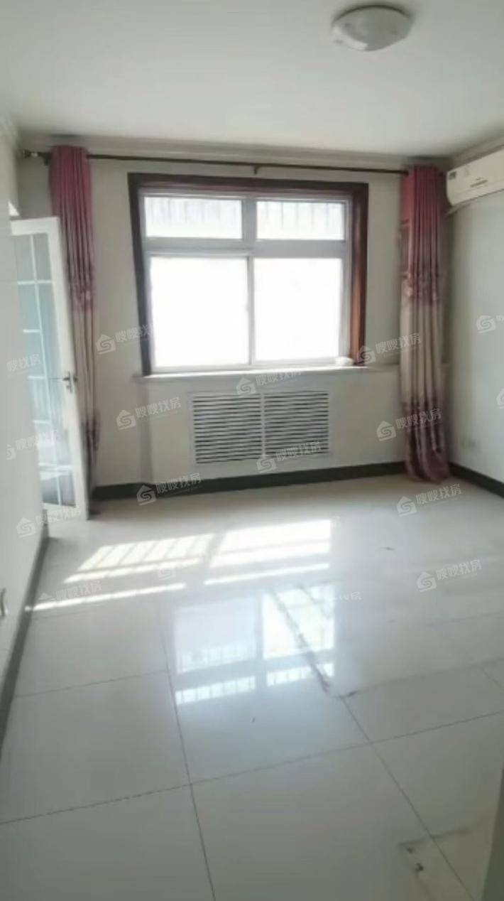 广厦阳光3室2厅1卫120㎡