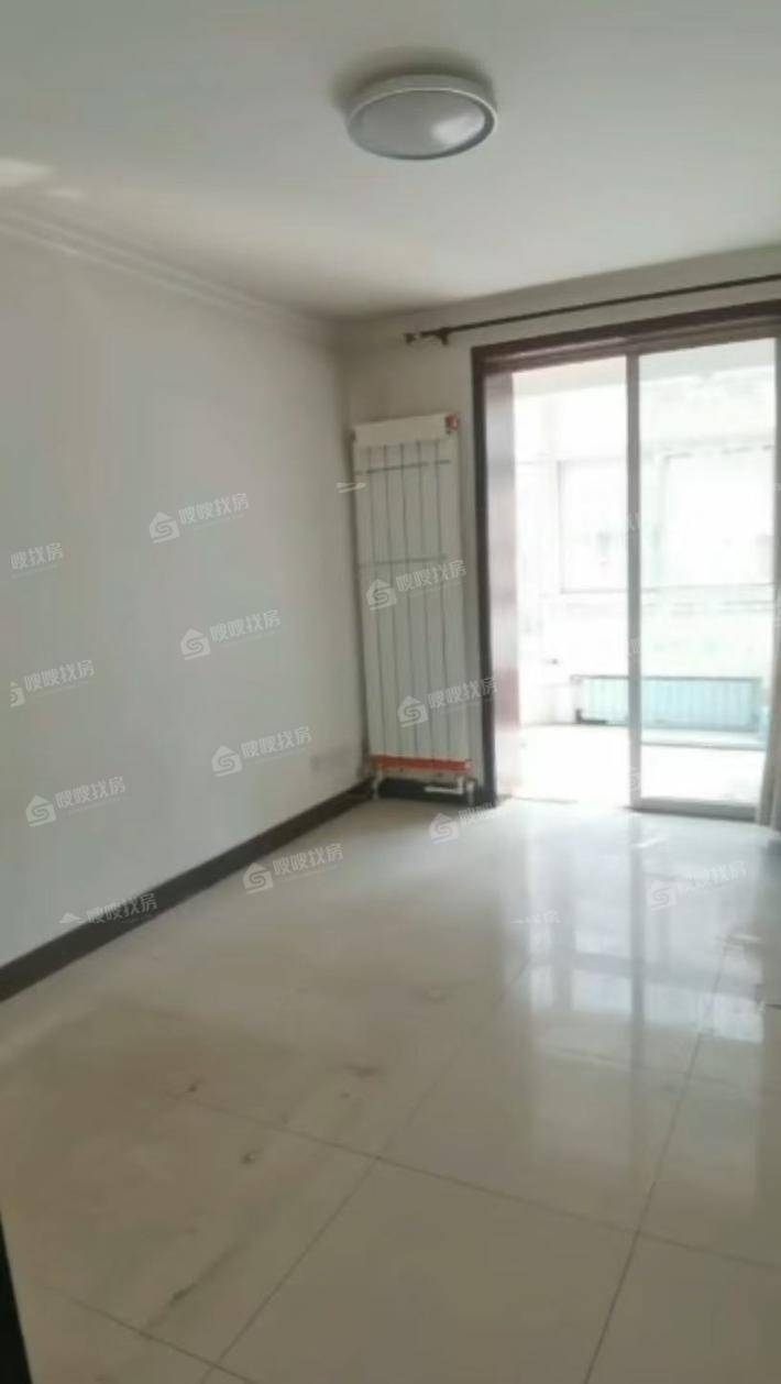 广厦阳光3室2厅1卫120㎡