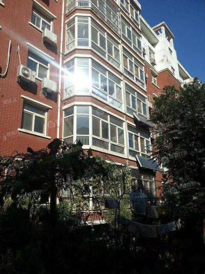 广厦阳光3室2厅1卫120㎡