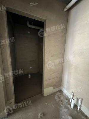 宏宇亚龙湾西区3室2厅2卫133㎡