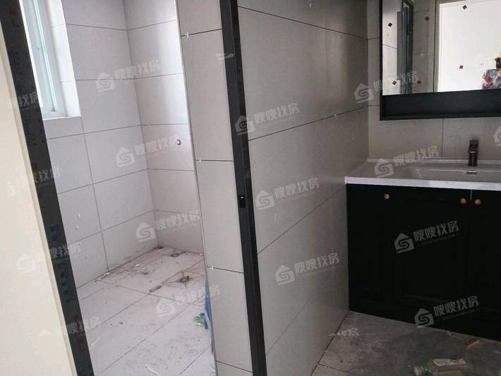 沧州供电公司炮团小区3室2厅1卫101㎡