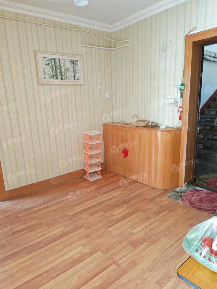 铁路宿舍2室1厅1卫62㎡