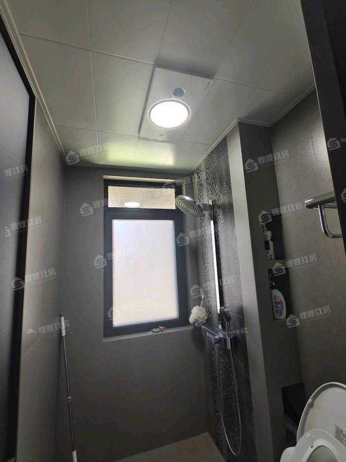 天成玉玺台二期3室2厅2卫135㎡