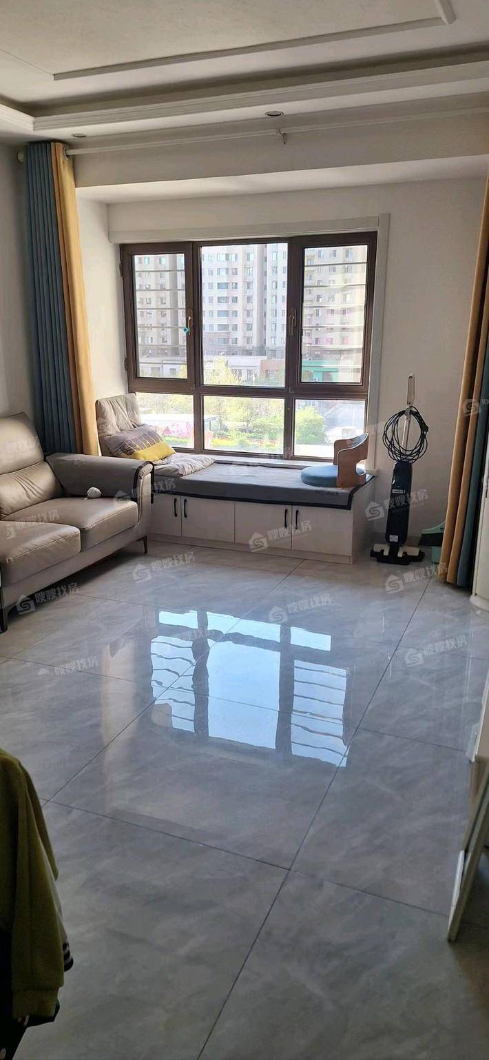 阿尔卡迪亚锦绣天地A区3室2厅1卫88㎡
