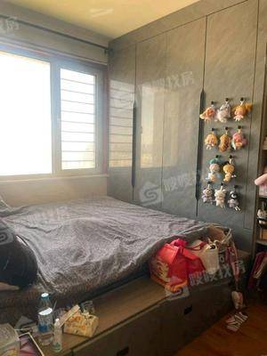 天成郡府西区3室2厅2卫134㎡