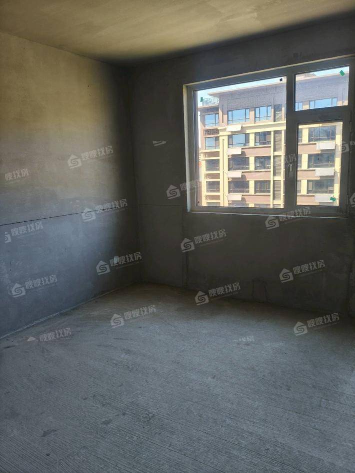 运河樾府3室2厅2卫136㎡