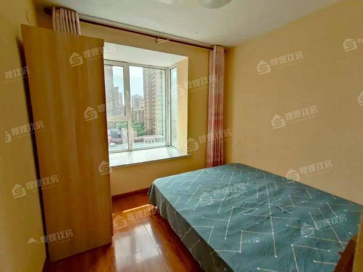 天成明月洲东区3室1厅1卫133㎡