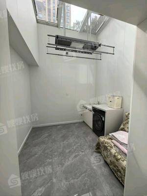 天成玉玺台三期6室2厅2卫115㎡