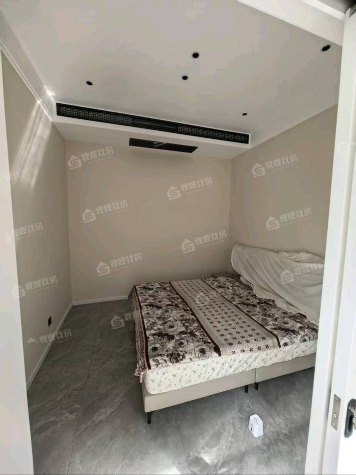 天成玉玺台三期6室2厅2卫115㎡