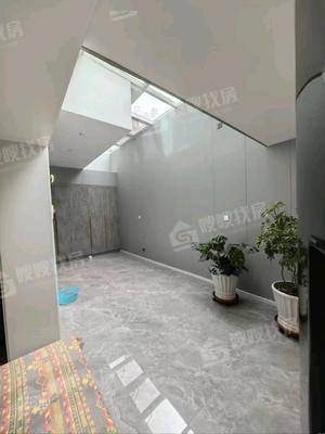 天成玉玺台三期6室2厅2卫115㎡