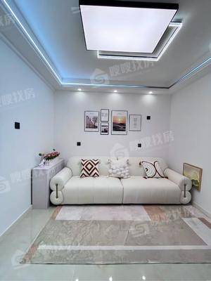 万润绿景园2室2厅1卫56㎡