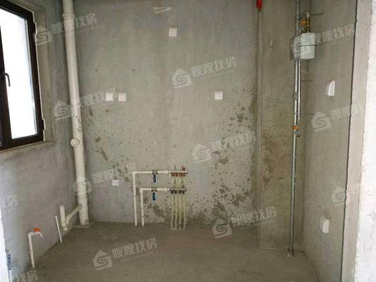 吾悦华府3室2厅1卫110㎡