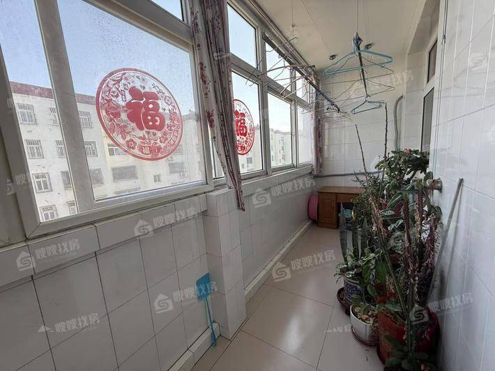 司法局宿舍3室2厅2卫128㎡