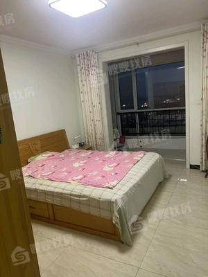 凤凰城（B区）3室2厅2卫135㎡