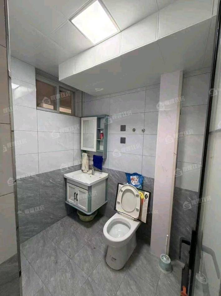 东环小区3室2厅1卫85㎡