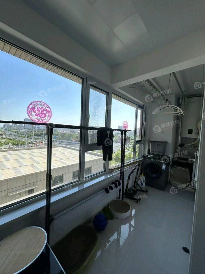 颐和尚城三区3室1厅1卫104㎡