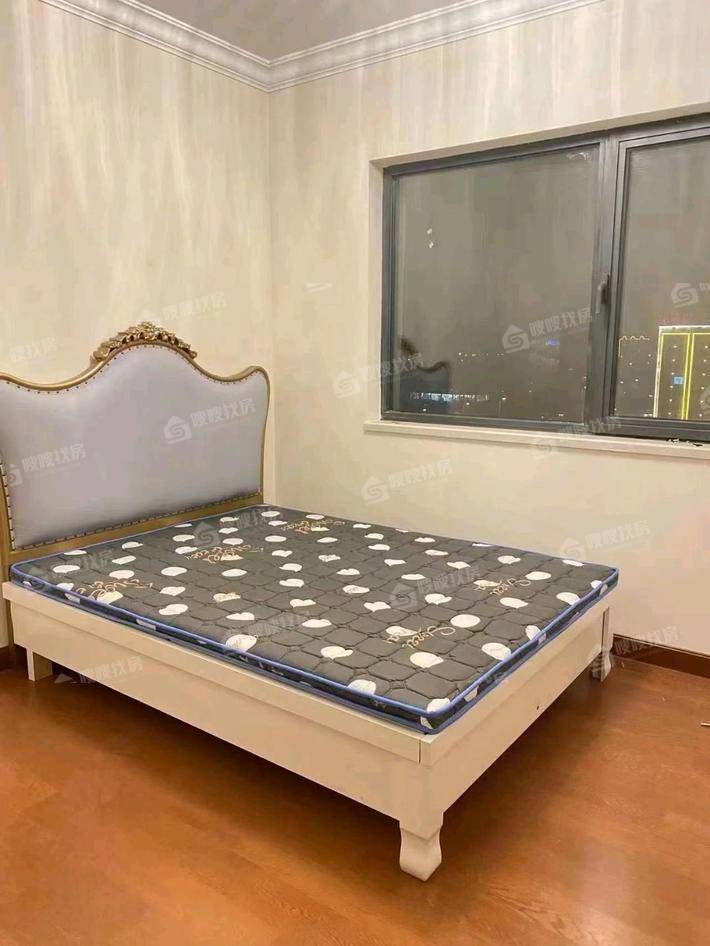 恒大悦府3室2厅2卫134㎡