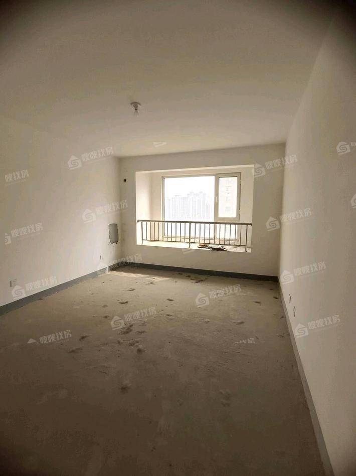 皇家壹里（C区）4室2厅2卫157㎡
