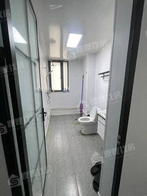 吾悦华府3室2厅2卫120㎡