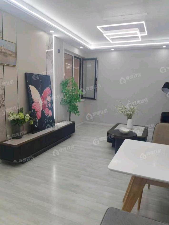 万泰丽景东区2室2厅1卫86㎡