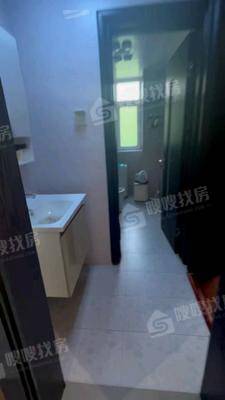 天成首府4室2厅3卫197㎡
