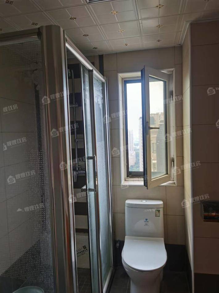 天成明月洲东区3室2厅2卫132㎡