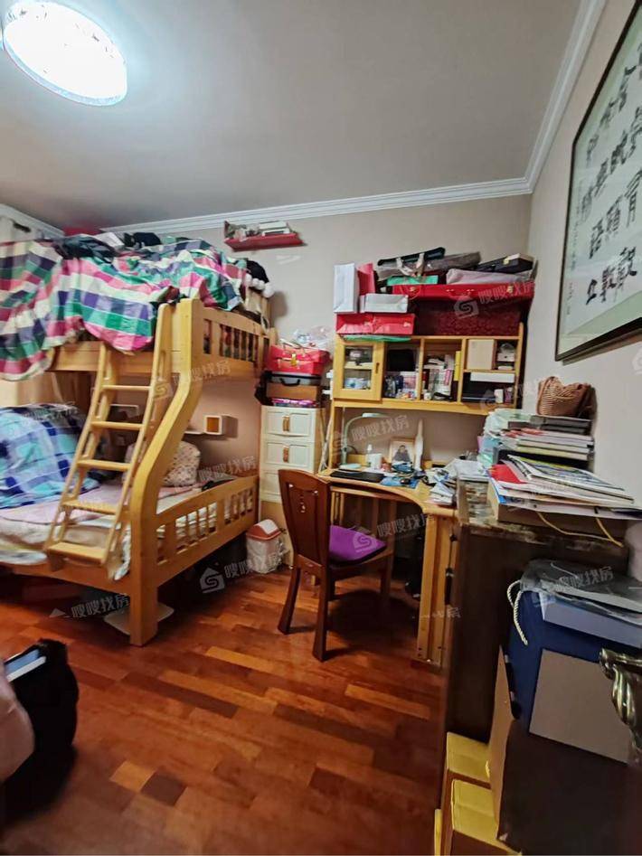 天成郡府西区3室2厅2卫144㎡