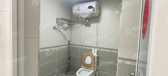 金域华城（金茂府）3室2厅1卫109㎡