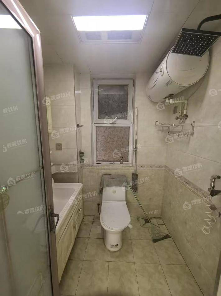 万泰丽景西区2室2厅1卫86㎡