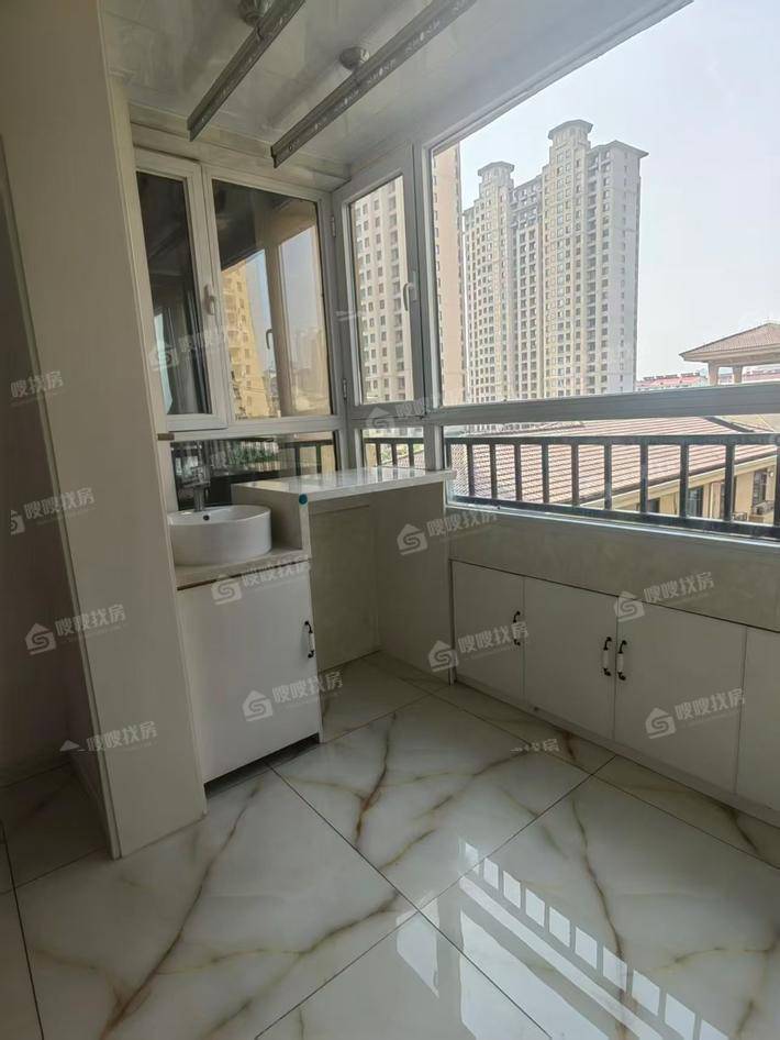 万泰丽景西区2室2厅1卫86㎡