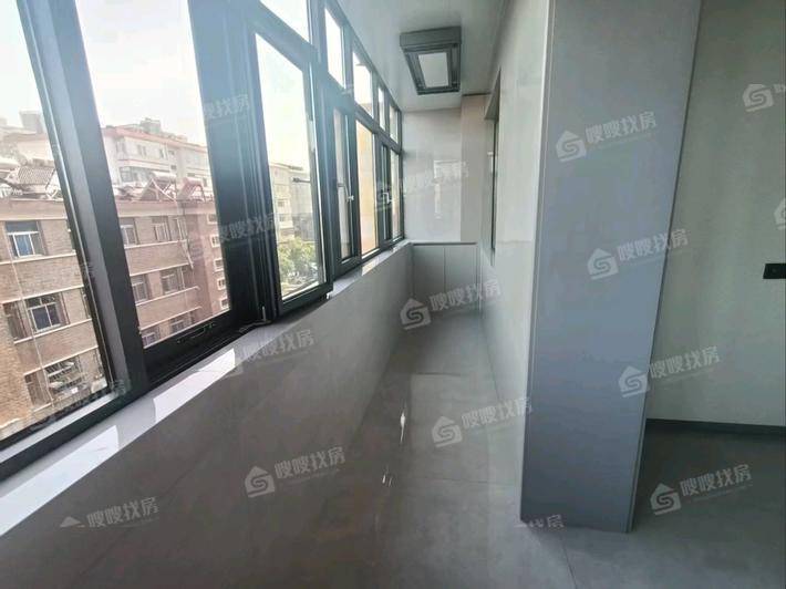 传输局宿舍（建北街）3室1厅1卫108㎡