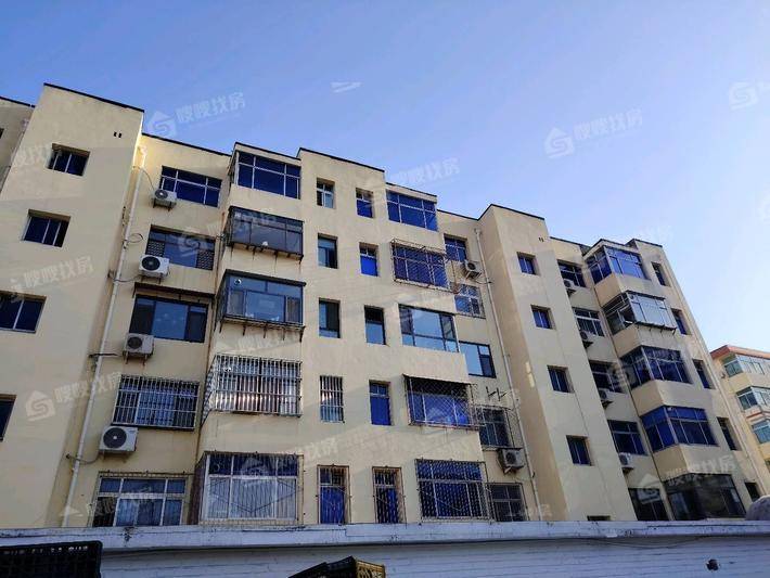 传输局宿舍（建北街）3室1厅1卫108㎡